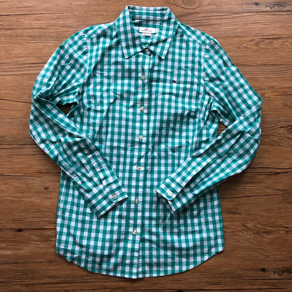 💚Vineyard Vines button down shirt